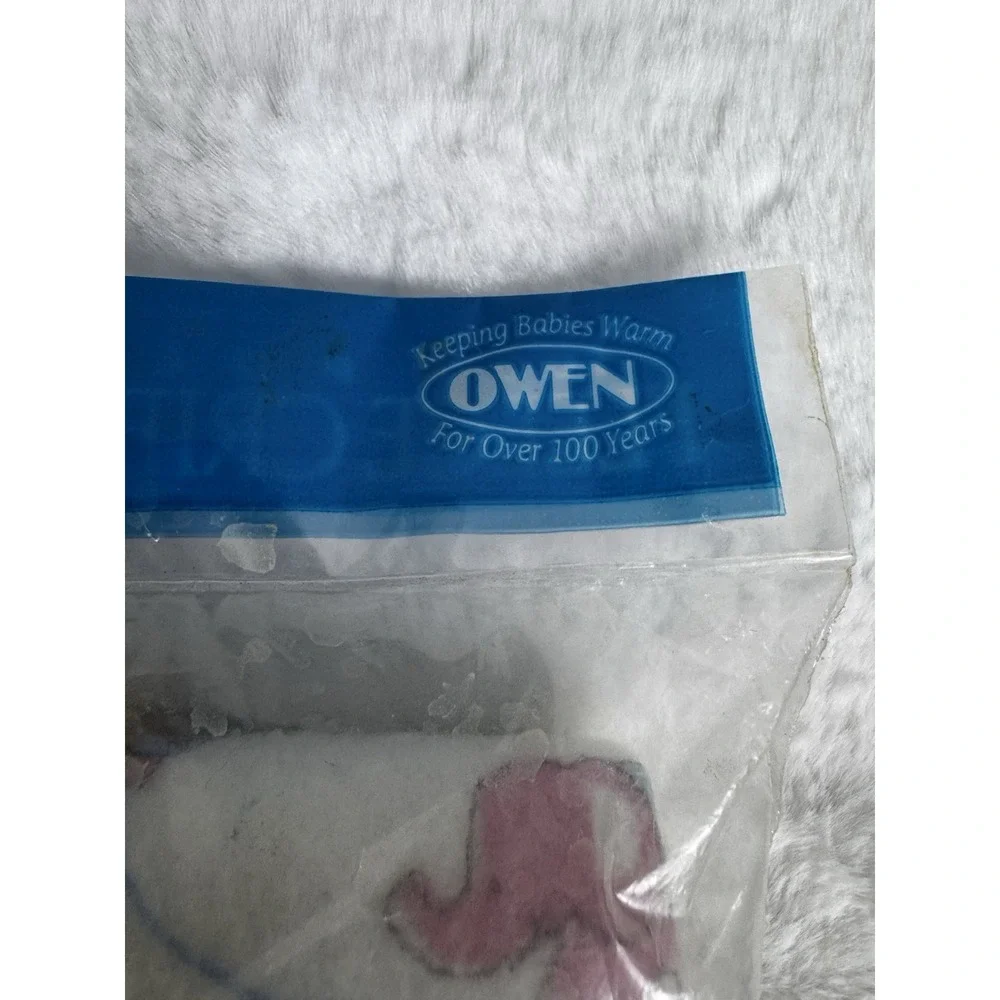 Vintage Owen Fleece Crib Blanket Unisex Receiving 40‎ x 45 USA Nursery Print